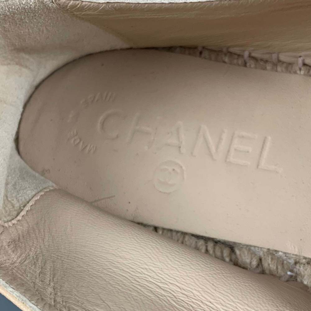 CHANEL Beige Black Leather Lamb Skin Espadrille Flats - Picture 7 of 9